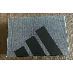 Adidas Mundial‎ empty shoe box